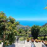 Casa Da Laranja By Lovelystay Tatil Evi